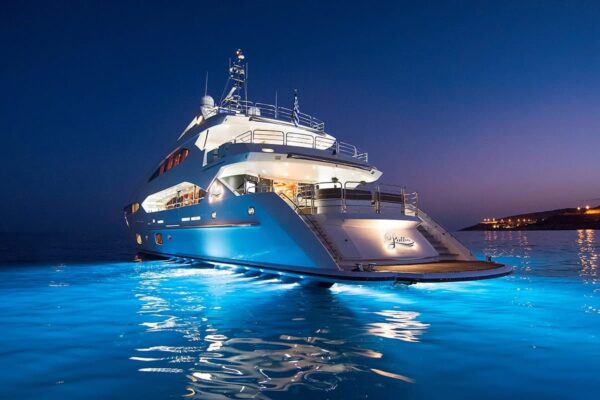 pathos-mega-yacht-night